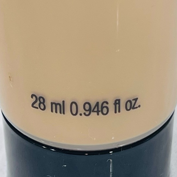 NEW! Sephora Weekend Warrior Foundation - Picture 4 of 6